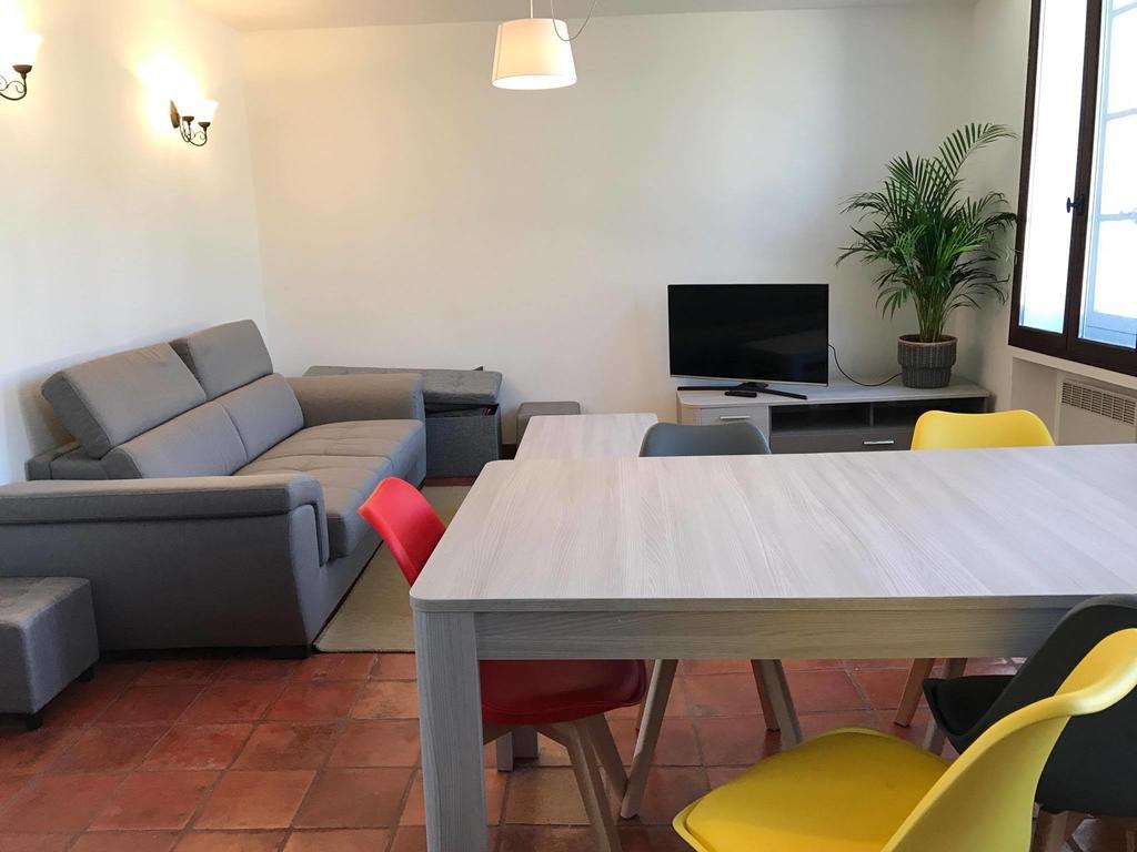 Appartement Au Coeur De Carcassonne Eksteriør billede