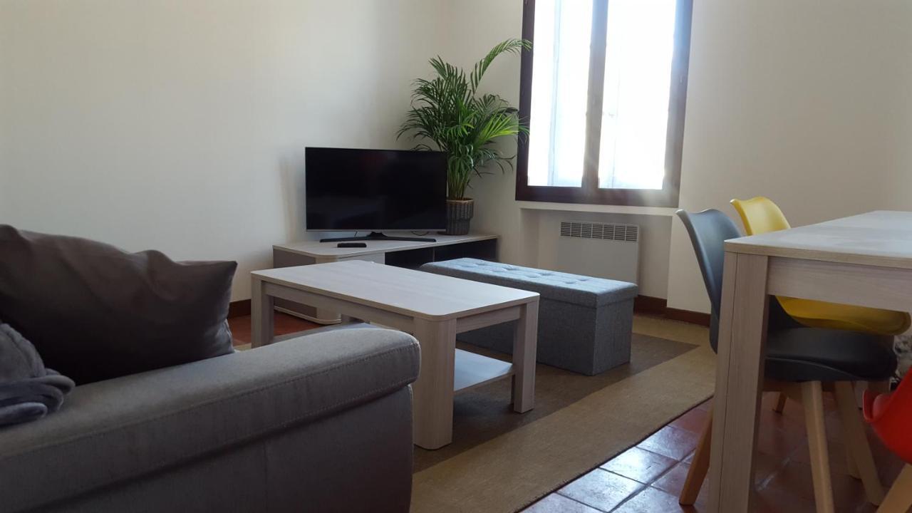 Appartement Au Coeur De Carcassonne Eksteriør billede